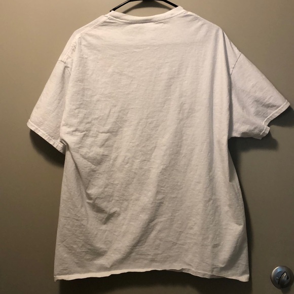 Graphic tshirt - Picture 3 of 4